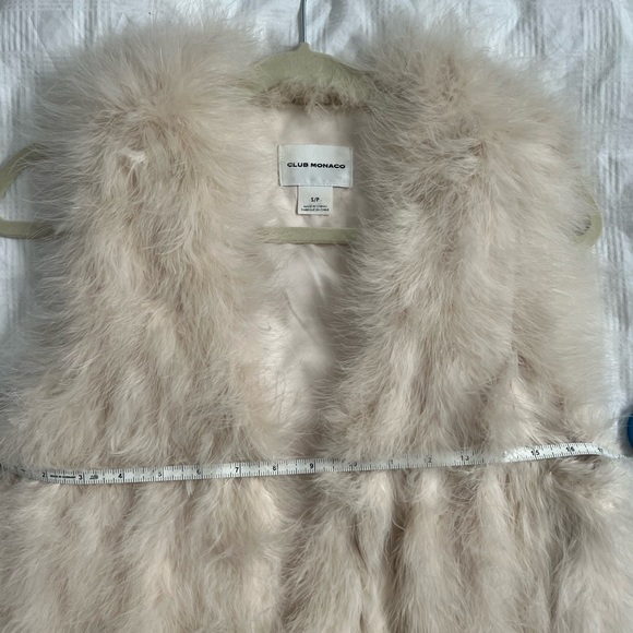 SOLD Soft pink %100 feather vest - Picture 14 of 16